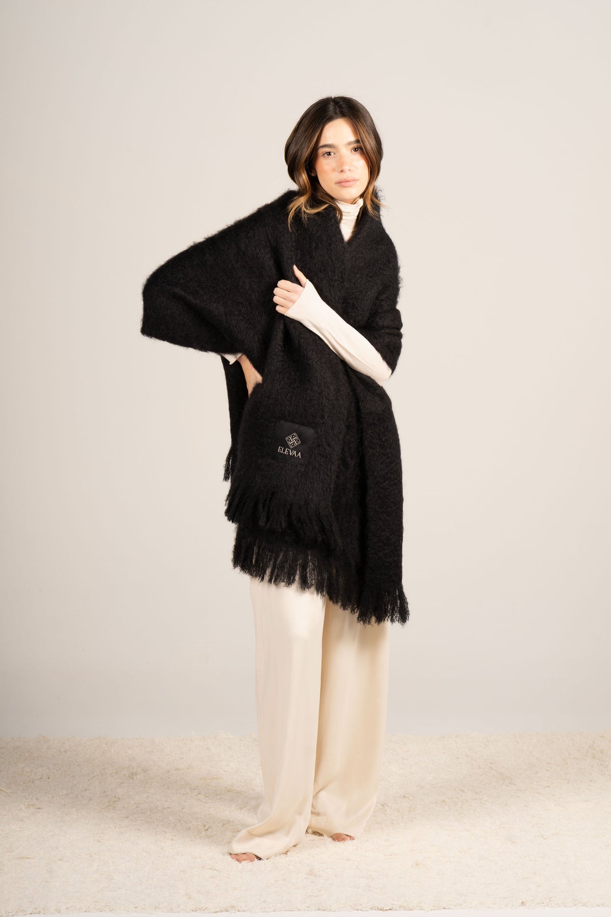SHAWLS